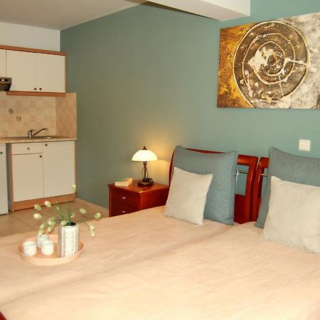 Alkyoni Apartments & Studios Poros  Eksteriør bilde