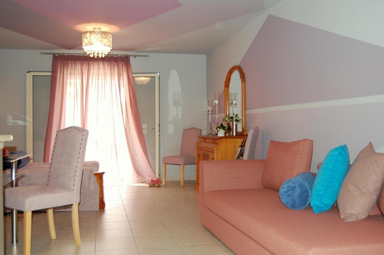Alkyoni Apartments & Studios Poros  Eksteriør bilde